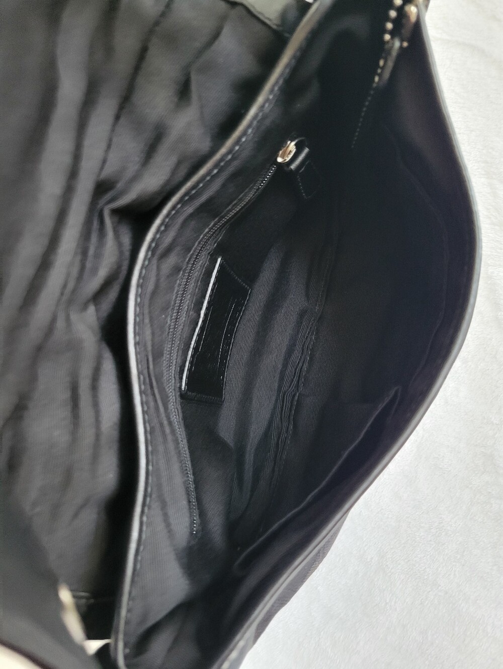 Coach Soho Signature Shoulder Bag Vintage Y2K Black Monogram  Canvas Leather - Picture 8 of 15